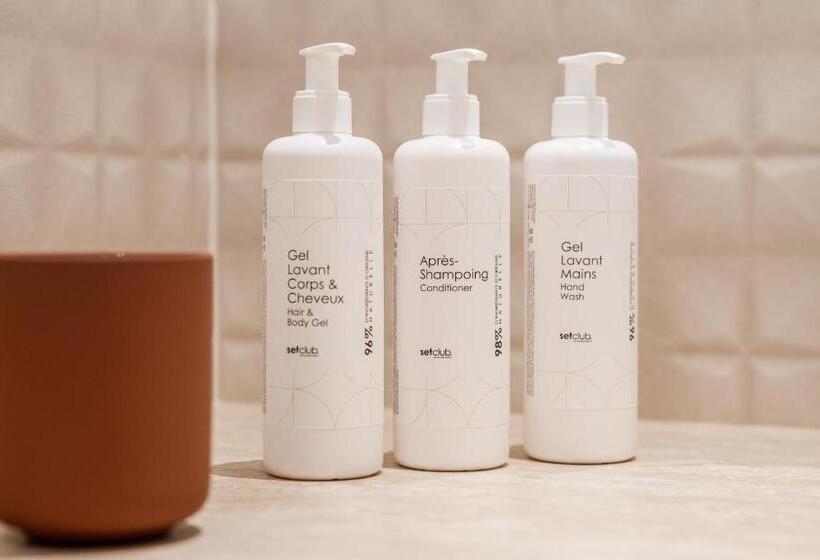 Полулюкс Одноместный с Террасой, Le Set Hôtel & Spa