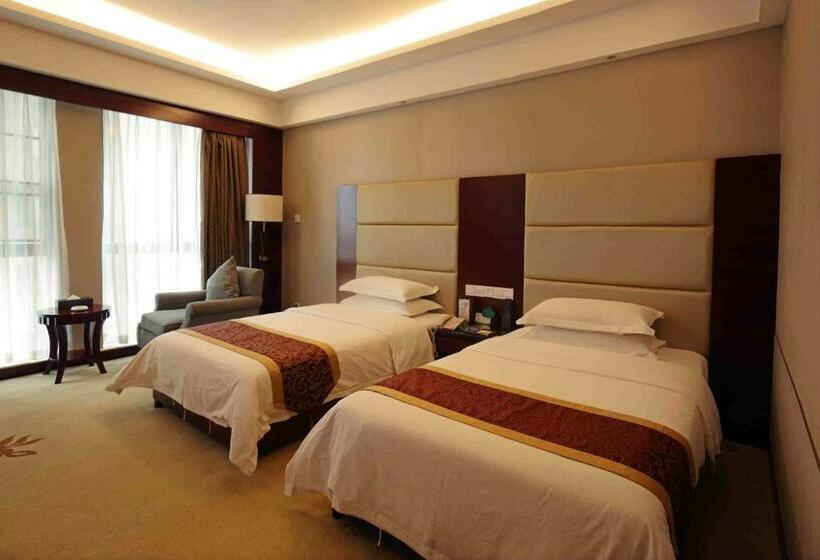 Номер Стандарт, Huagang International