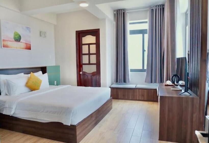 اتاق لوکس با چشمانداز شهر, The Palms Hotel By Hmg