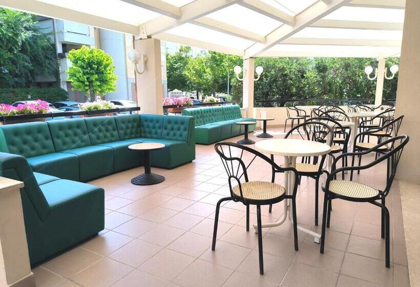 经济房, Turistica