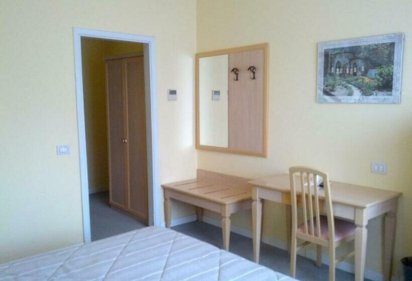اتاق استاندارد, Cremona Viale