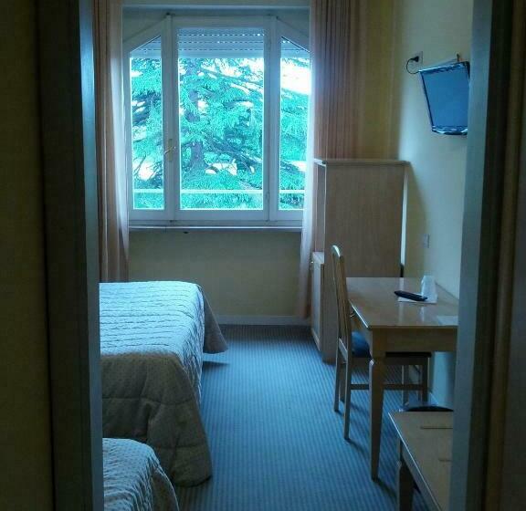 اتاق استاندارد یک نفره, Cremona Viale