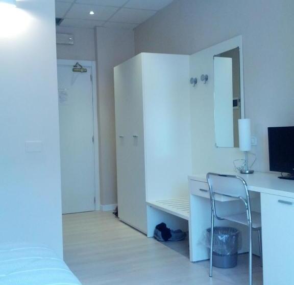 اتاق استاندارد, Cremona Viale