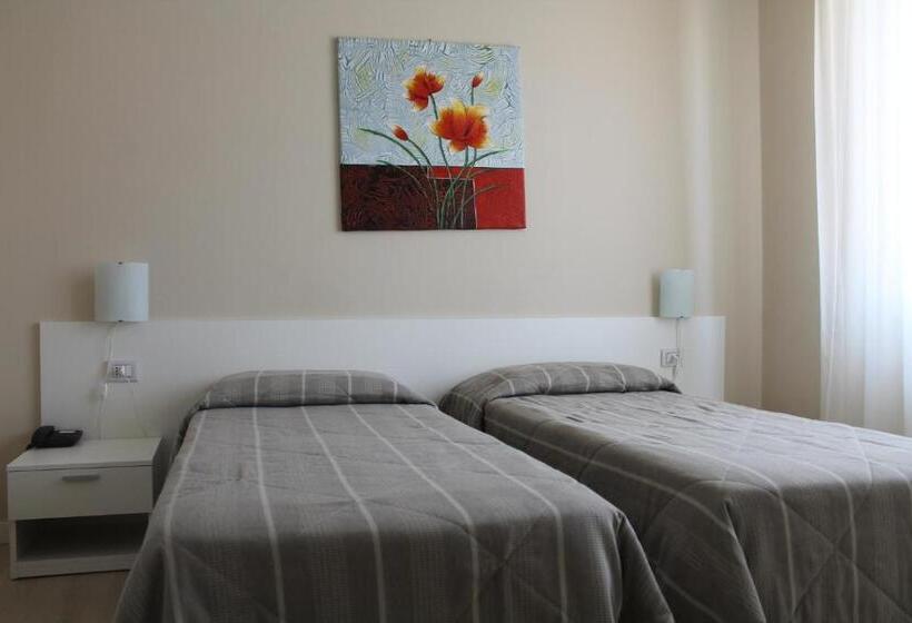 اتاق استاندارد, Cremona Viale