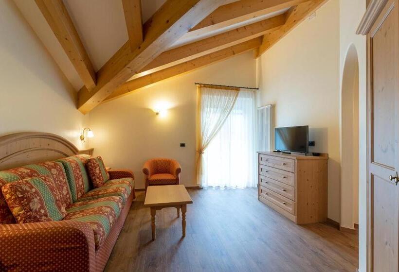 סוויטת ג'וניור, Lido   Green & Slow Life