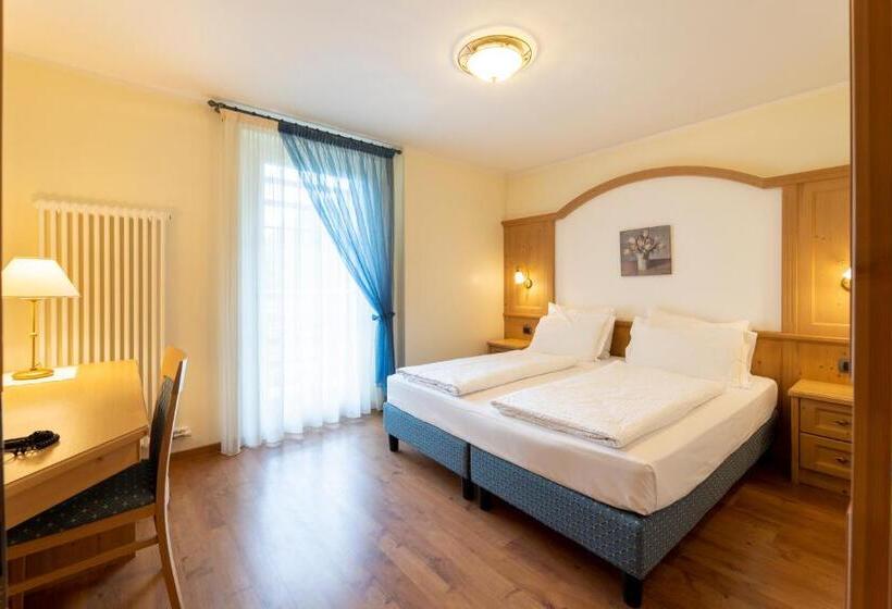 1 Bedroom Apartment Lake View, Lido   Green & Slow Life