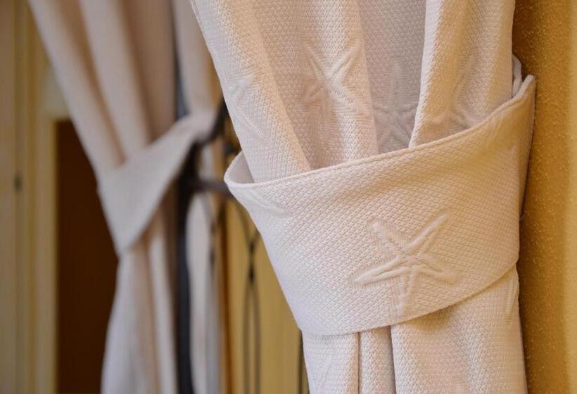 小型套房, Villa Del Parco