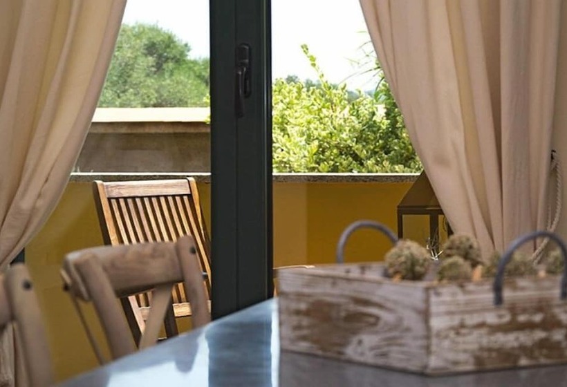 オーシャンビュースイート, Villa Del Parco