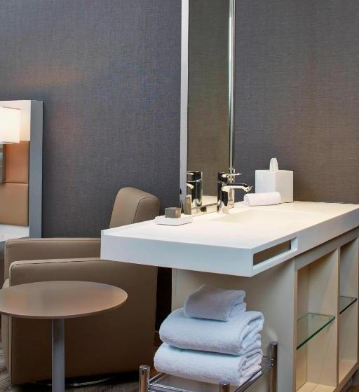 스탠다드 룸 킹사이즈 침대, Ac Hotel By Marriott Seattle Bellevue/downtown