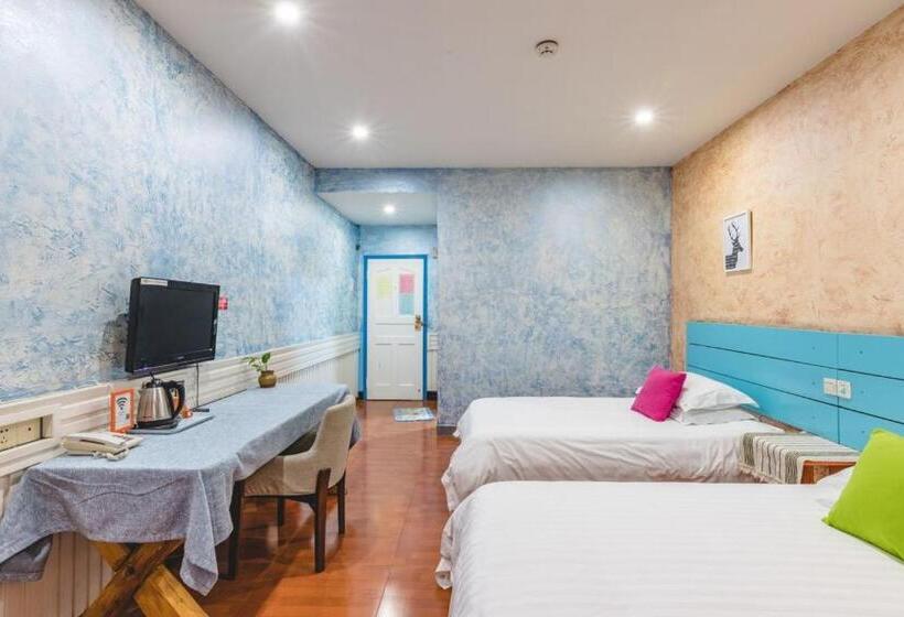 Номер Стандарт, Chengdu Dreams Travel International Youth Hostel