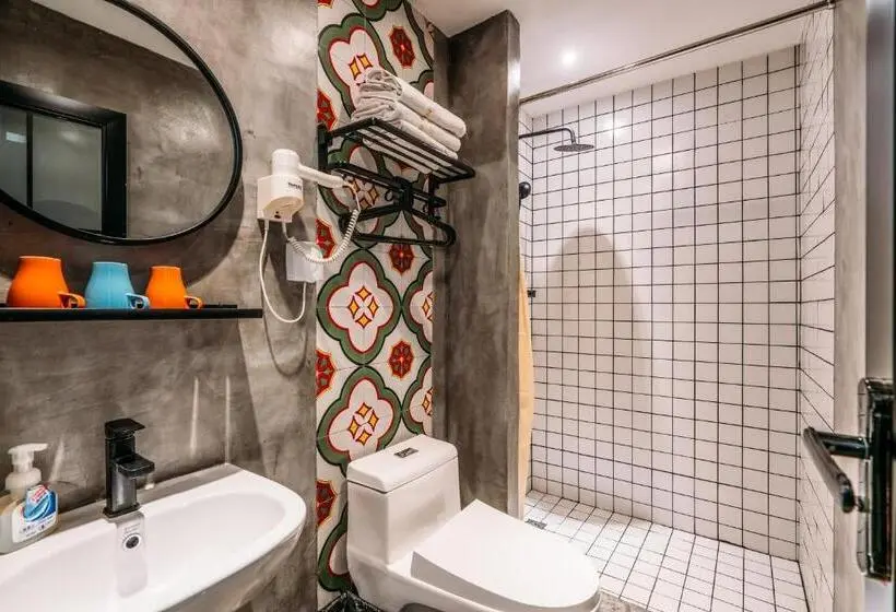スタンダード４人部屋, Chengdu Flipflop Hostel Poshpacker