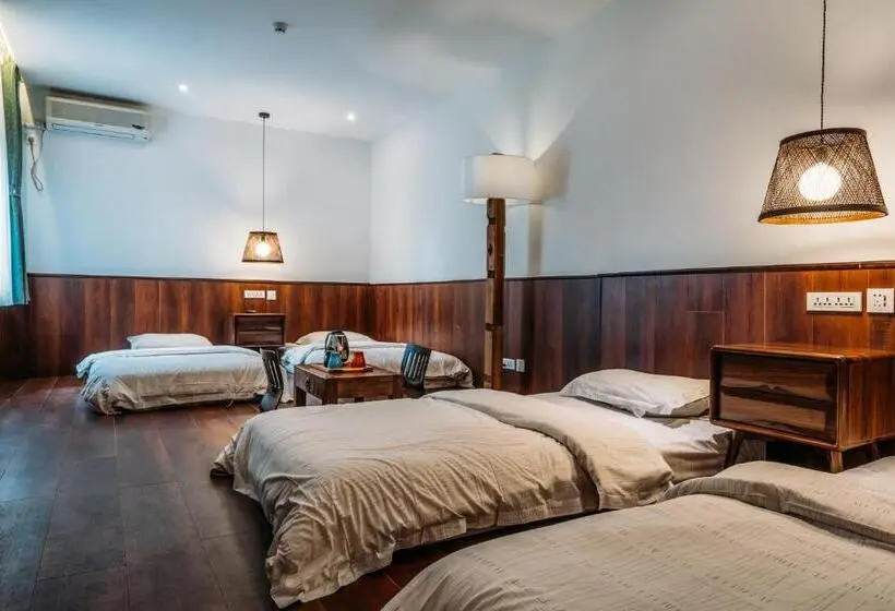 スタンダード４人部屋, Chengdu Flipflop Hostel Poshpacker