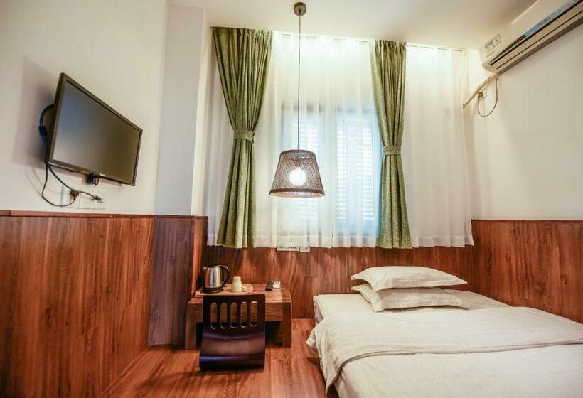 اتاق استاندارد یک نفره, Chengdu Flipflop Hostel Poshpacker