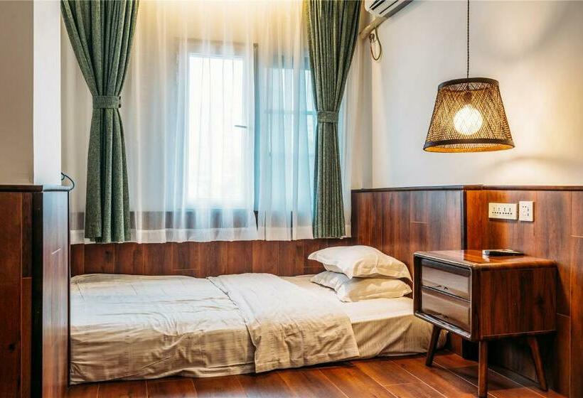 اتاق اکونومی, Chengdu Flipflop Hostel Poshpacker