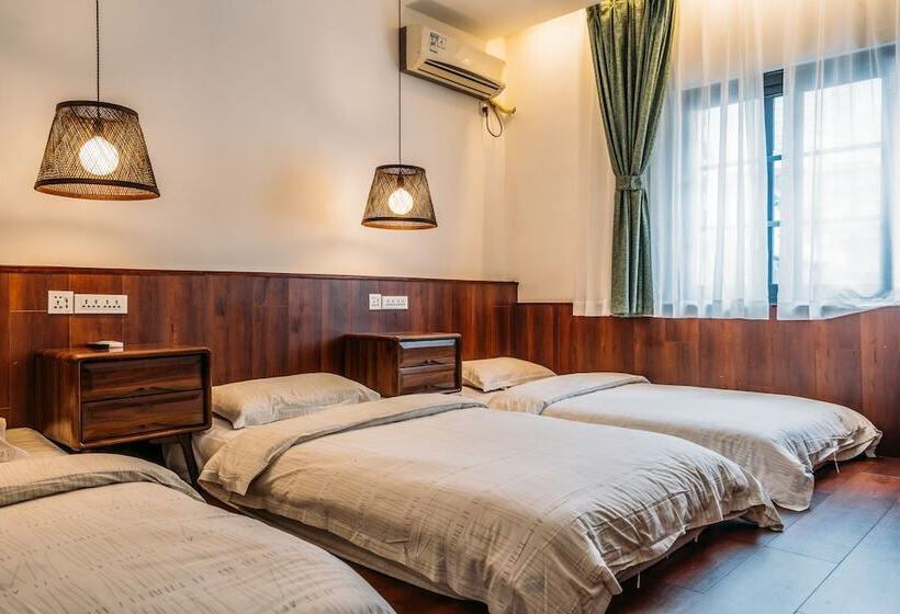 اتاق استاندارد سه نفره, Chengdu Flipflop Hostel Poshpacker