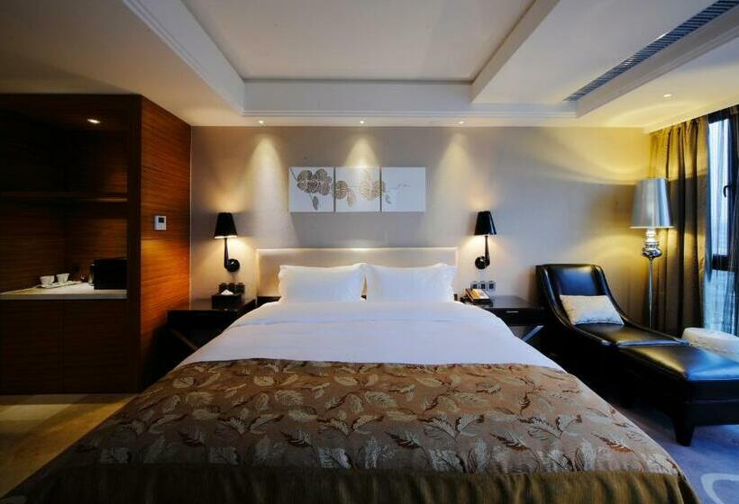 غرفة قياسية سرير كينج, Dw