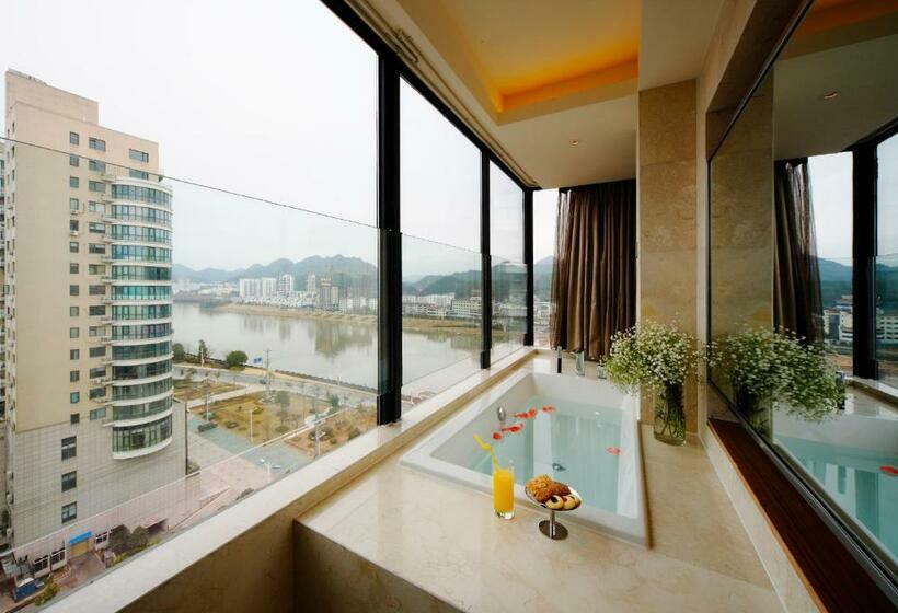 جناح مطل على البحر, Dw