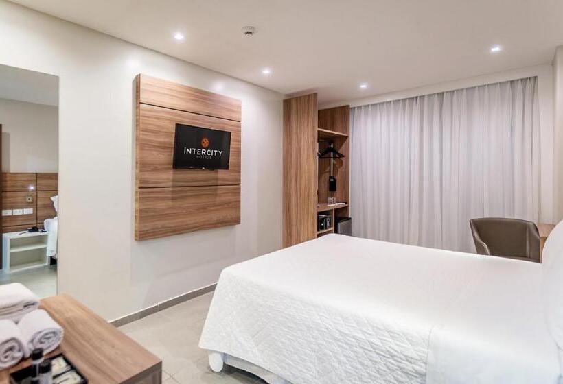 غرفة قياسية لذوى الاحتياجات الخاصة, Intercity Maceio