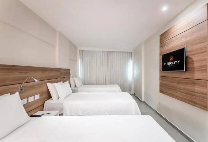 Standard Kolmen Hengen Huone, Intercity Maceio