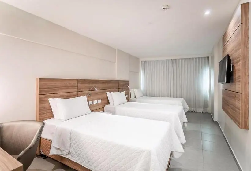 Standard Kolmen Hengen Huone, Intercity Maceio