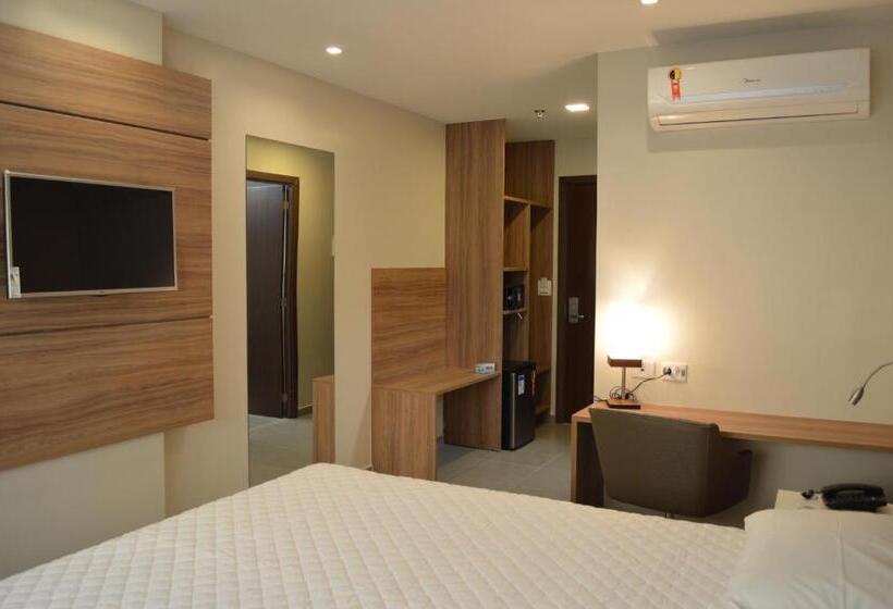 غرفة قياسية رباعية, Intercity Maceio