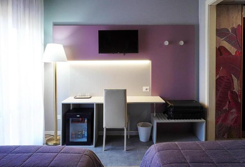 豪华房间, Master