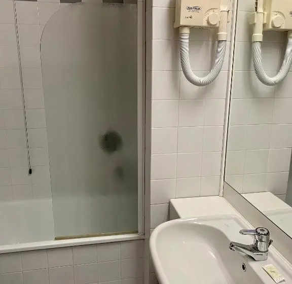 Habitació Quàdruple Estàndard, Master