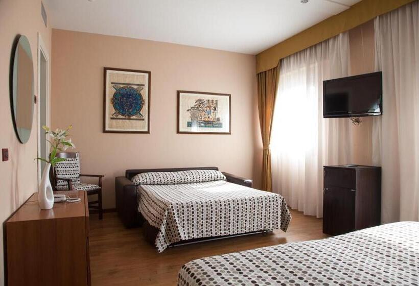 四人标准间, Master