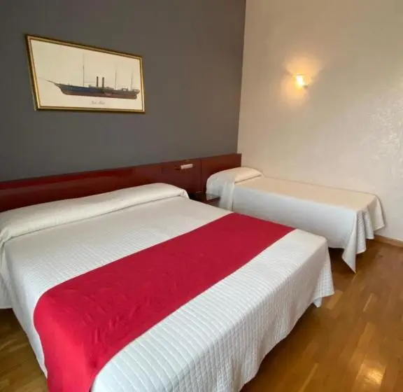 Habitació Estàndard Llit King Adaptada per a persones amb mobilitat reduïda, Master