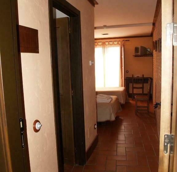 غرفة قياسية, Rural El Rocal