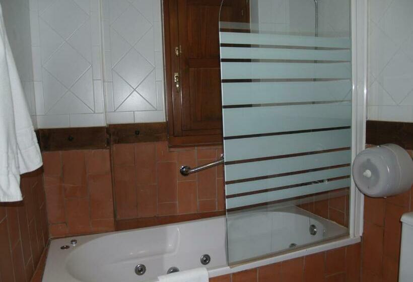 غرفة قياسية, Rural El Rocal