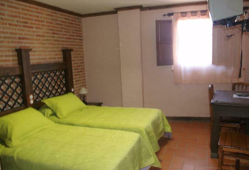 标准间, Rural El Rocal