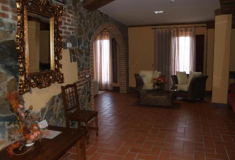 جناح مزود بجاكوزى, Rural El Rocal