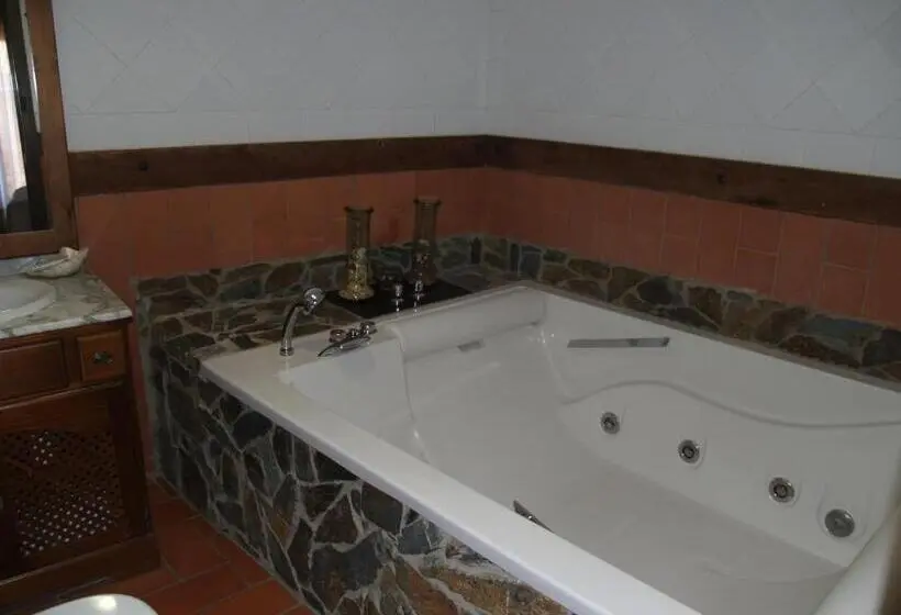 Sviitti Poreallas, Rural El Rocal