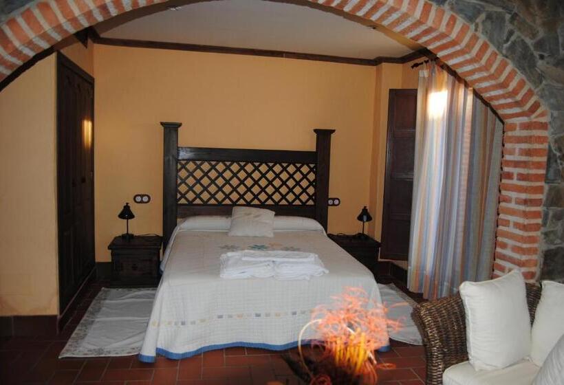 جناح مزود بجاكوزى, Rural El Rocal