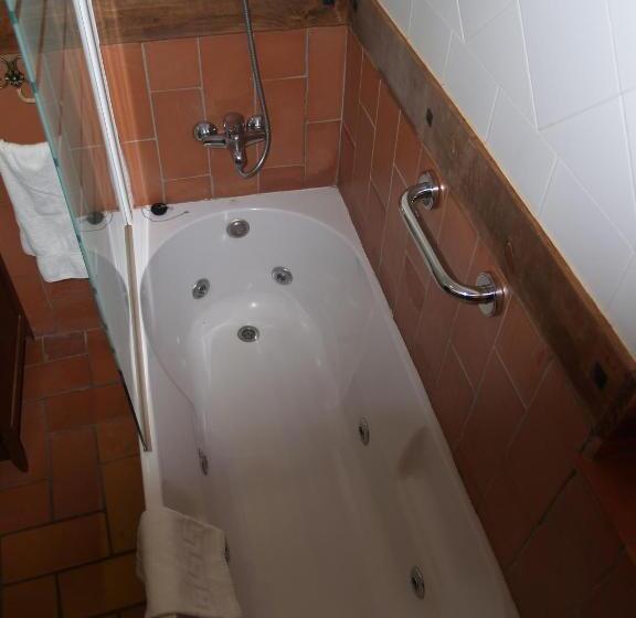 جناح جونيور مزوَّد بجاكوزي, Rural El Rocal