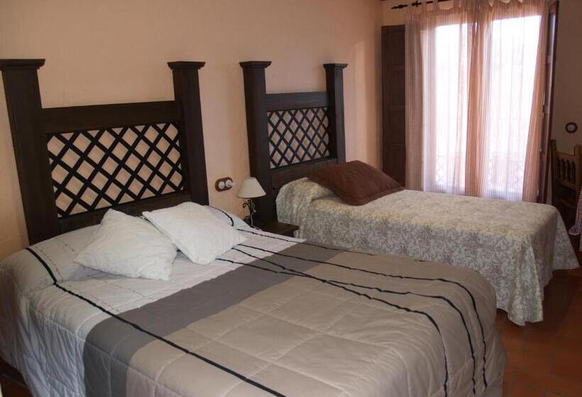 غرفة عائلية, Rural El Rocal