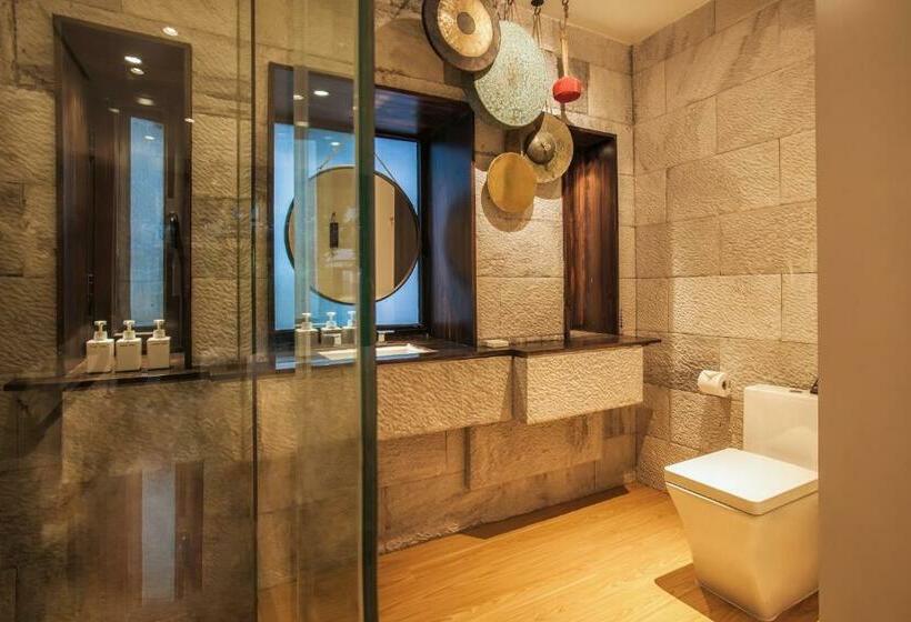 اتاق استاندارد, The Bivou Lijiang