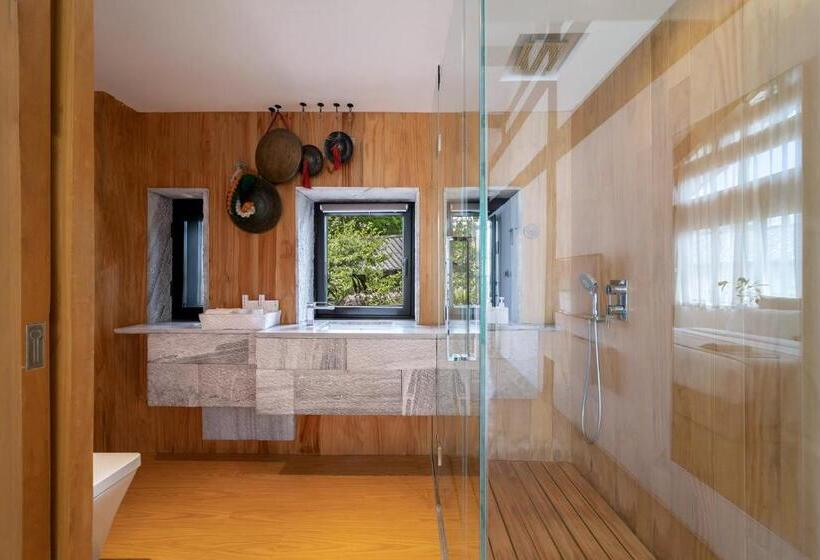 اتاق استاندارد, The Bivou Lijiang