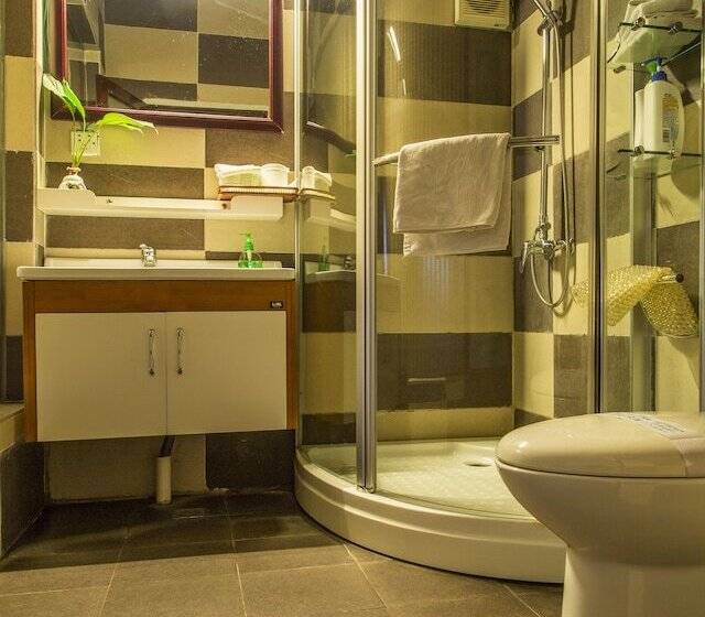 غرفة ديلوكس, Snow Lion Riverside Resort