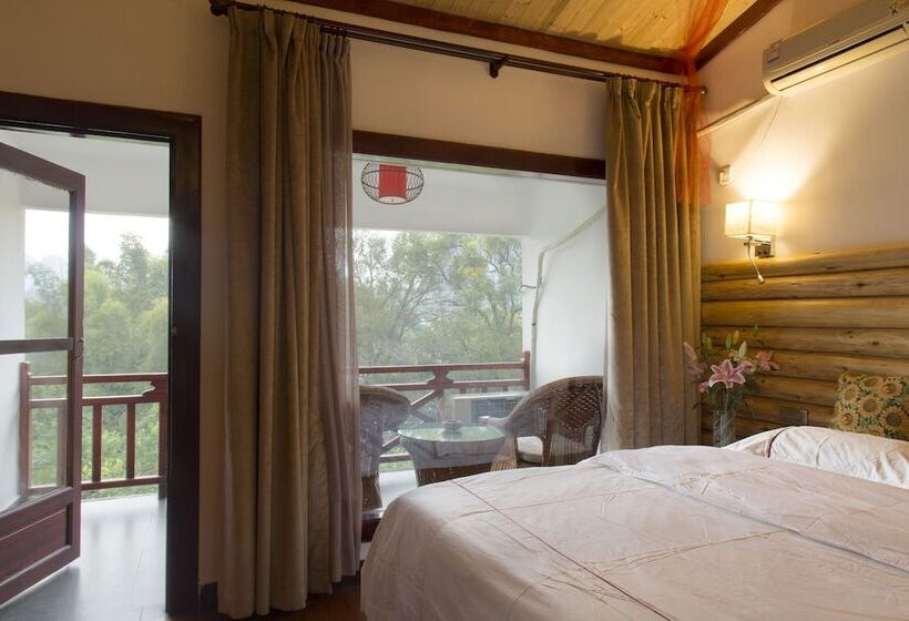חדר דלוקס, Snow Lion Riverside Resort