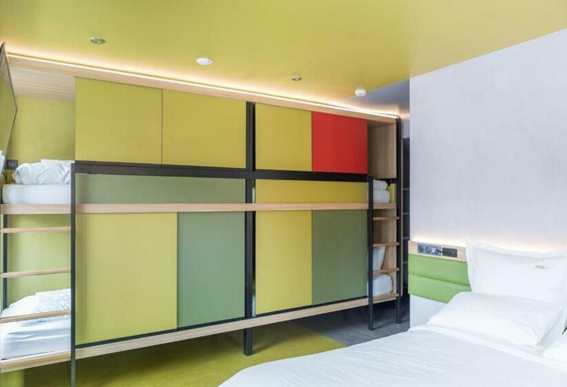 Chambre Familiale, Yooma Urban Lodge Tour Eiffel