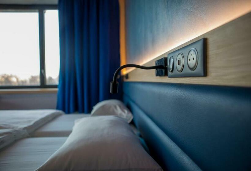 Chambre Familiale, Yooma Urban Lodge Tour Eiffel