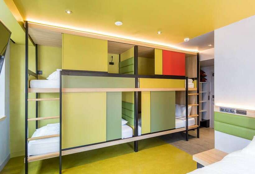 Chambre Familiale, Yooma Urban Lodge Tour Eiffel