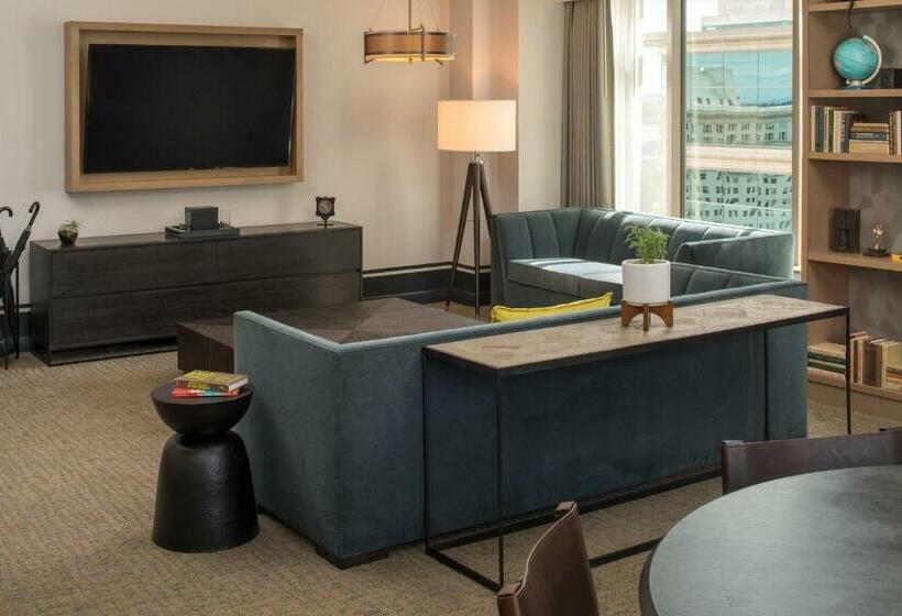 キングサイズベッドのスイートルーム, The Duniway Portland A Hilton