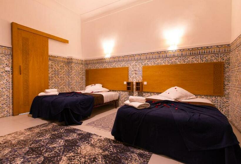 Superior Family Room