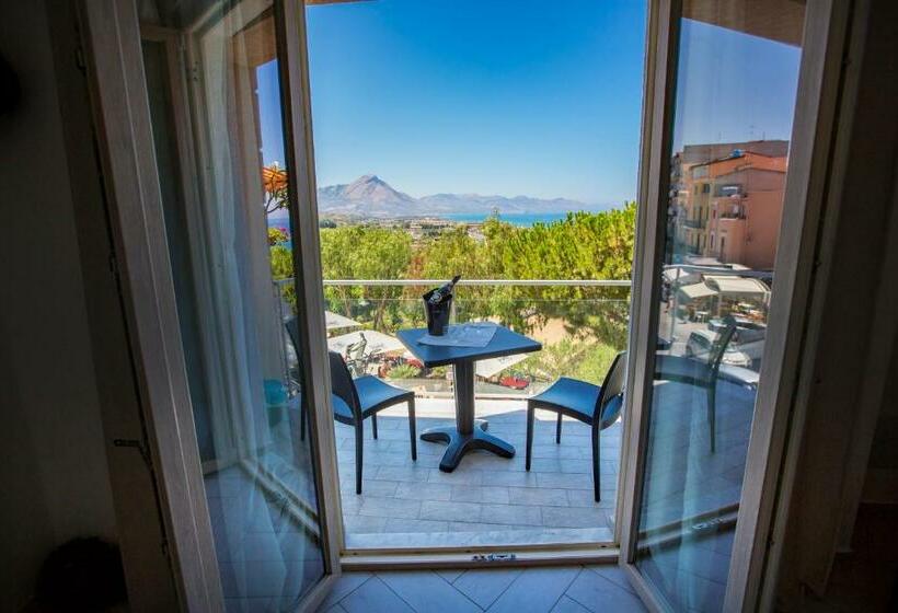 Четырехместный Номер Стандарт Вид на Море, Belvedere Rent Rooms