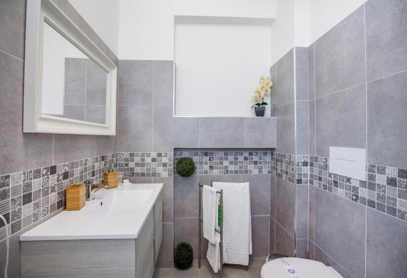 غرفة عادية خماسية, Belvedere Rent Rooms