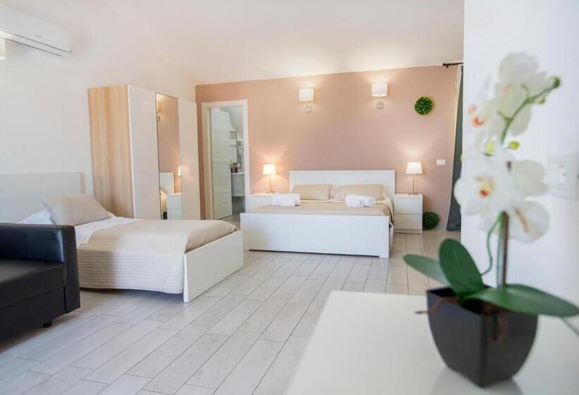 غرفة عادية خماسية, Belvedere Rent Rooms