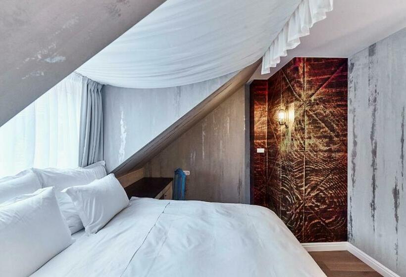 חדר דלוקס, Maison Bistro &